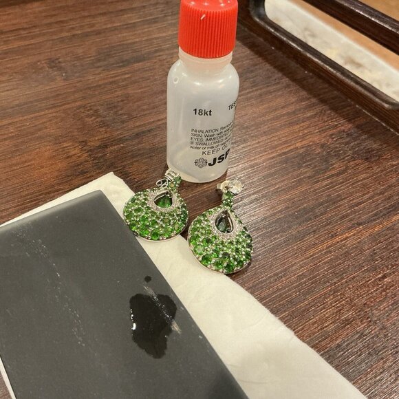 Sterling Silver Chrome Diopside Earrings 1.25” 13 Grams - Picture 10 of 10